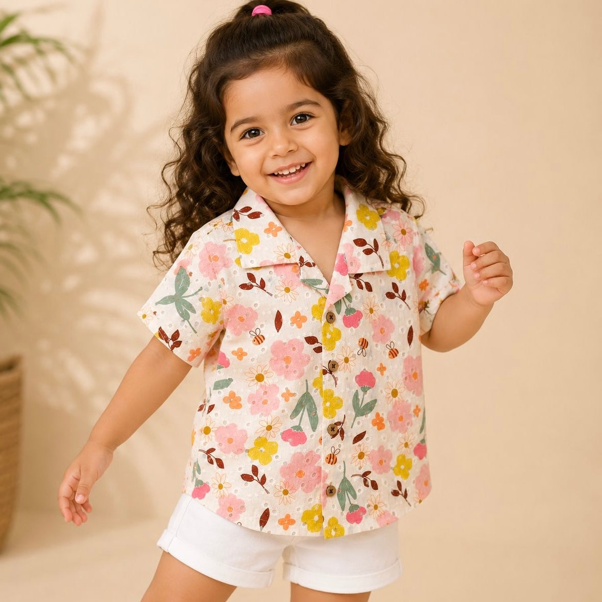 Hakoba sleeve shirt- Honey Bee Floral