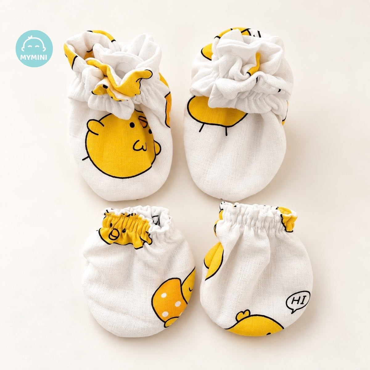 A snap hug -Booties & Mitten golden duck