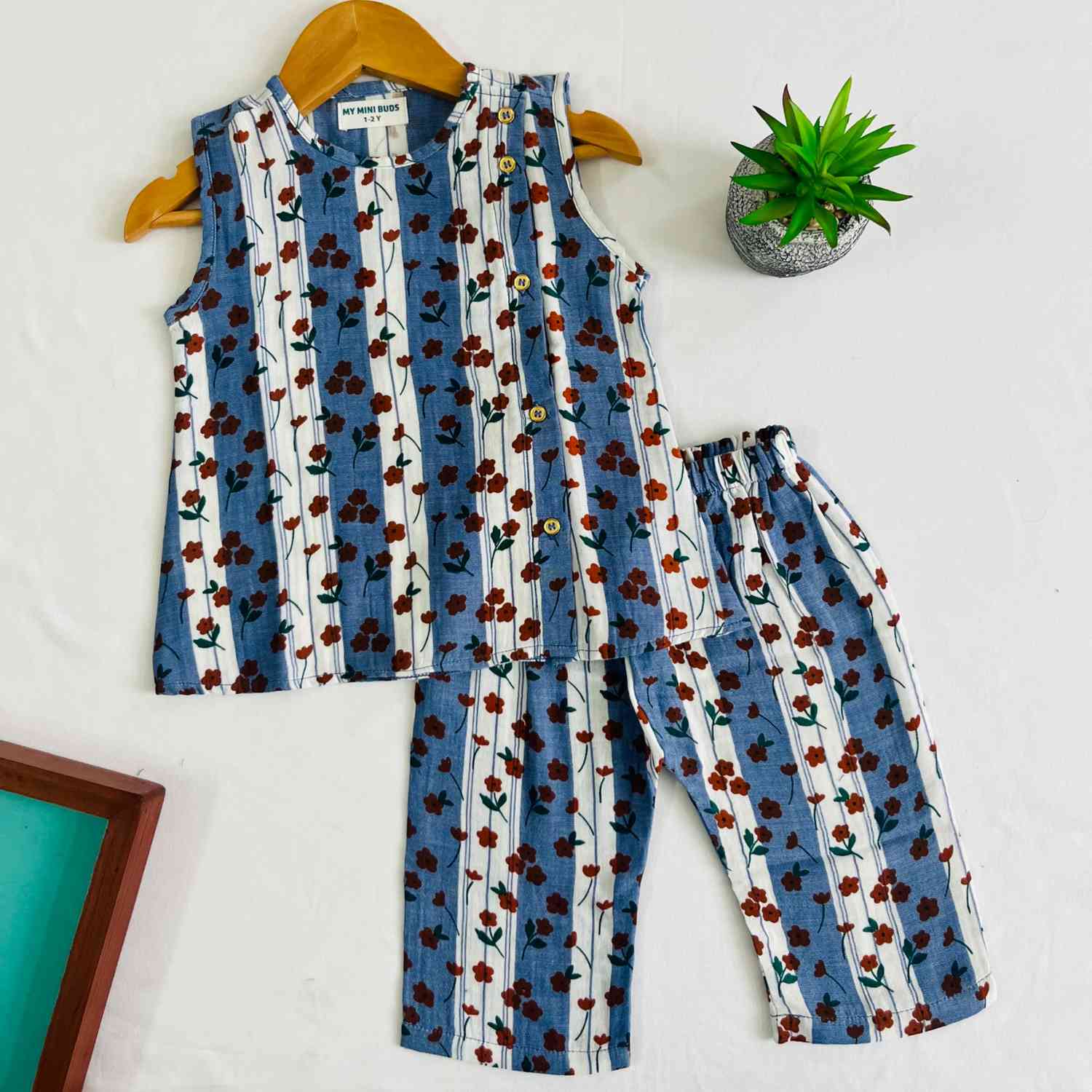 A Floral-Co-Ord Set-Crinkle muslin