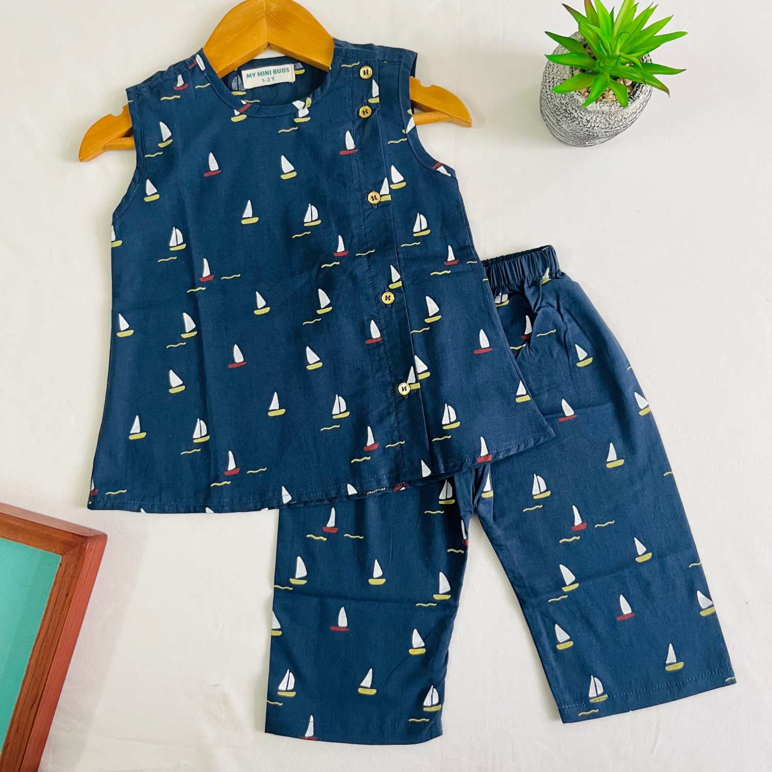 A Boat -Co-Ord Set-cotton