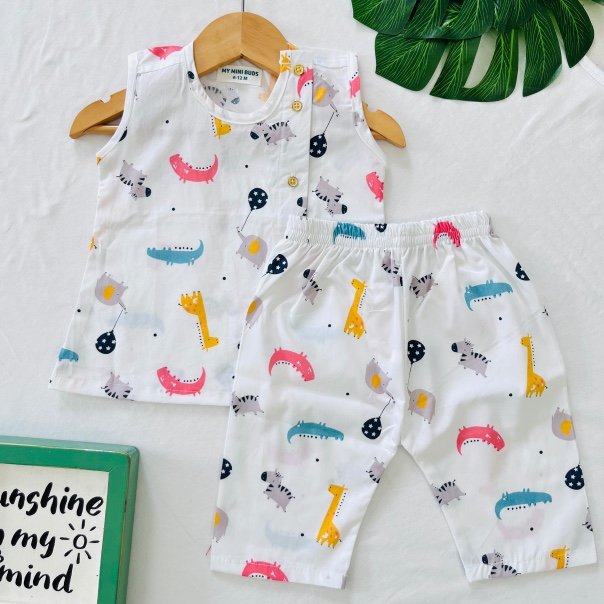 A Fish crocodile - Co-Ord Set Unisex