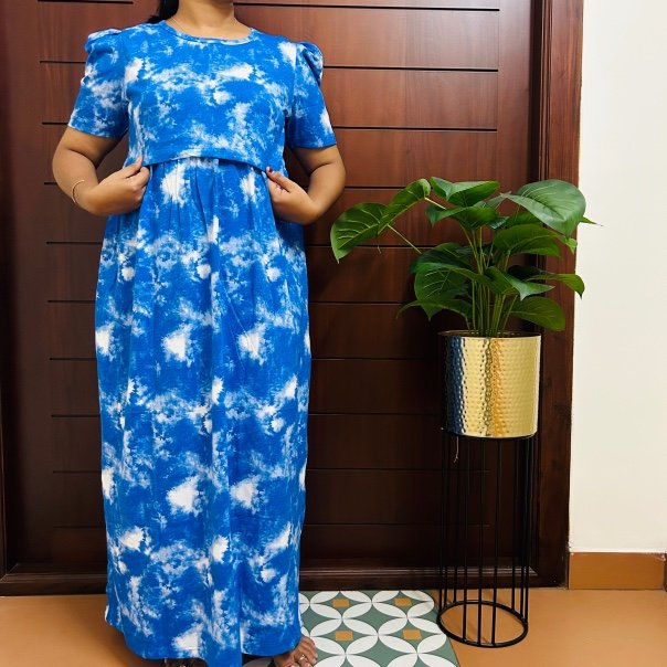Soft and comfortable maternity wear designed for pregnancy and everyday use.