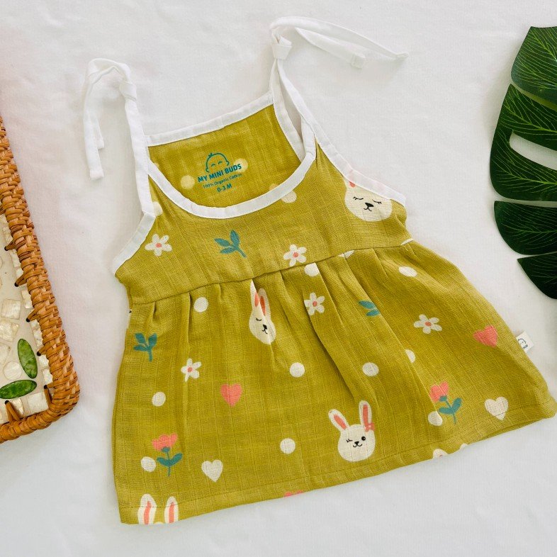 Rabbit-Knot Frock
