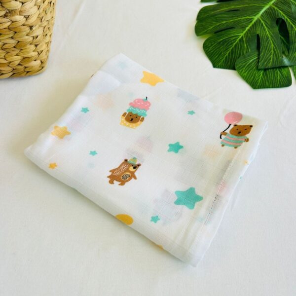 A Teddy balloon -Muslin Towel