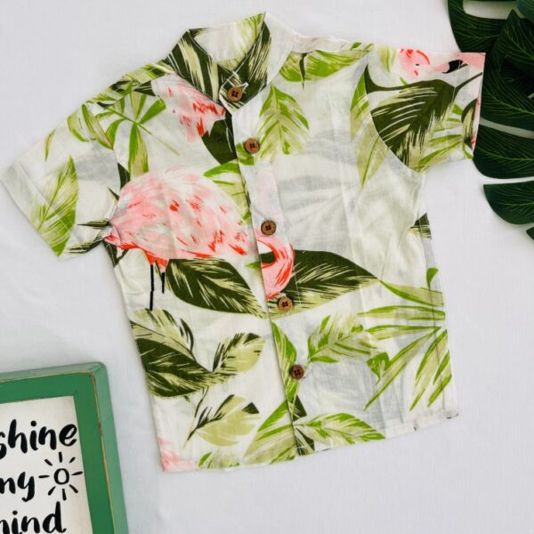 Green Leafs- Shirt