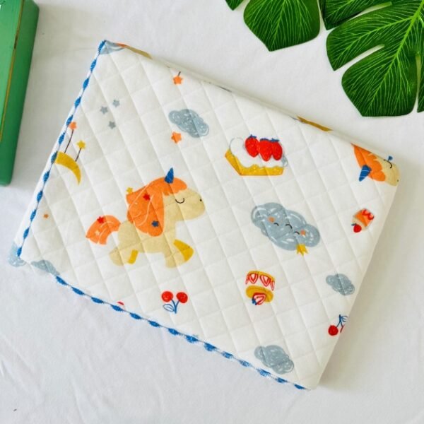 A Unicorn-2 layer Blanket 85*85cm