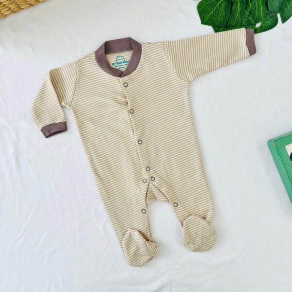 Coffee stripe print - Sleep Suit